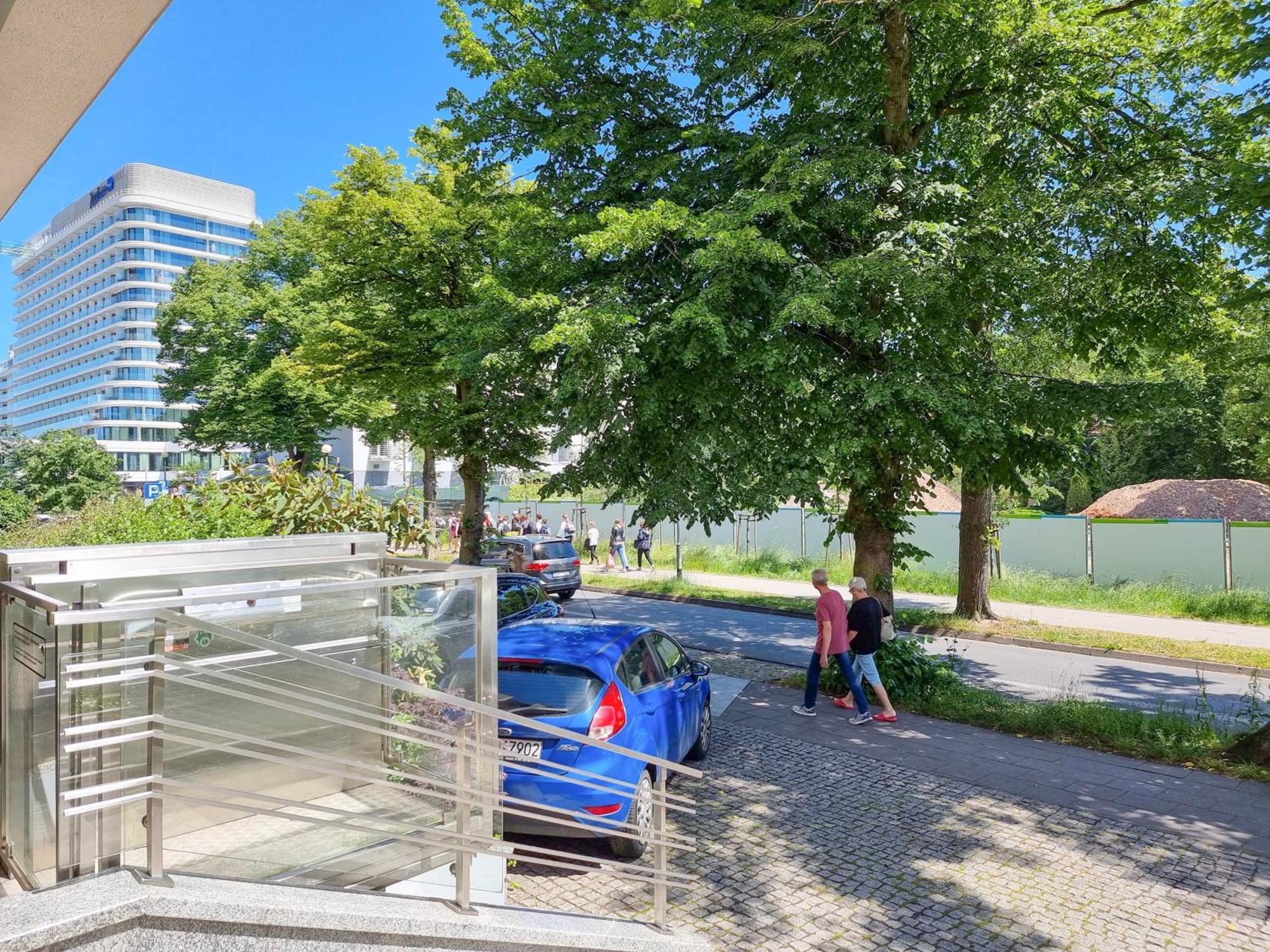 Visit Baltic - Mistral Apartment Swinoujscie Exterior photo